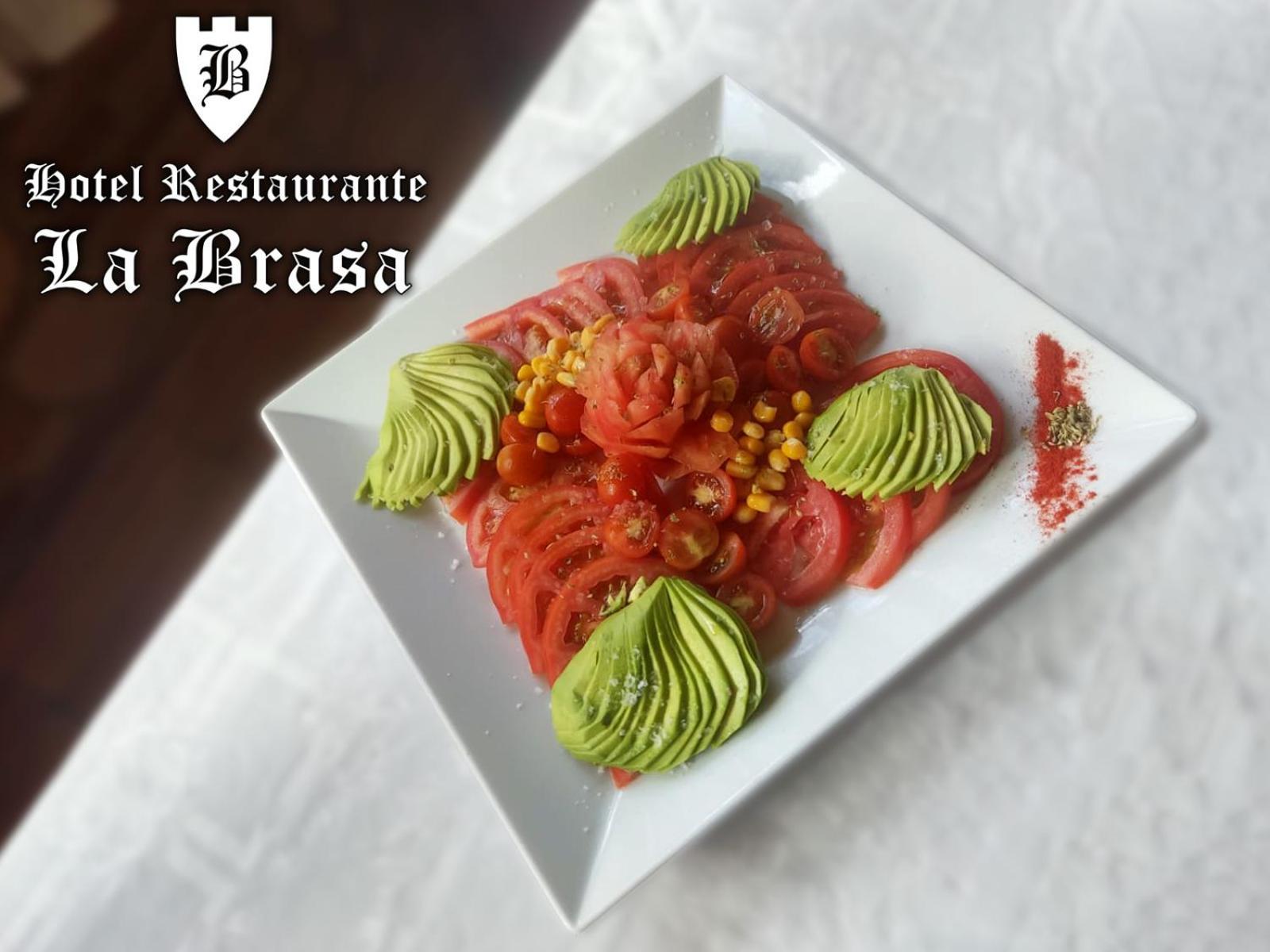 Vélez de Benaudalla Hotel La Brasa מראה חיצוני תמונה