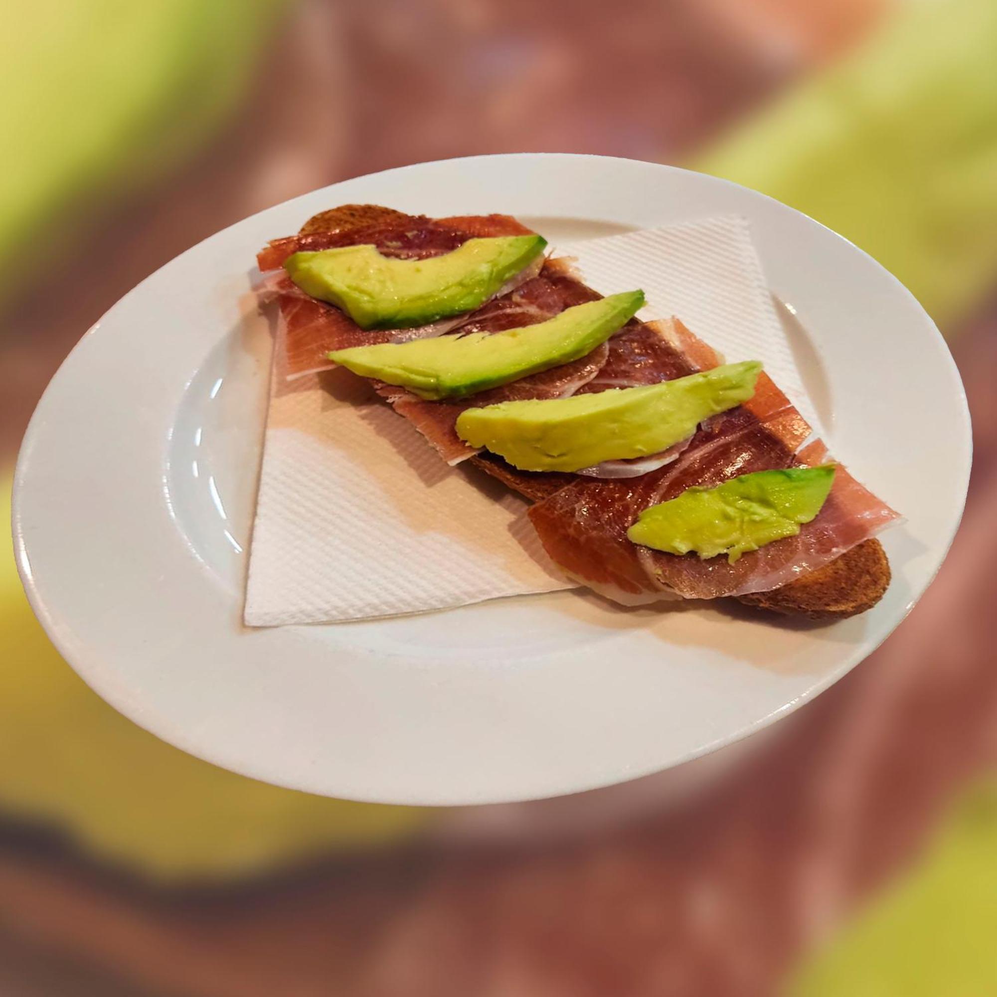 Vélez de Benaudalla Hotel La Brasa מראה חיצוני תמונה