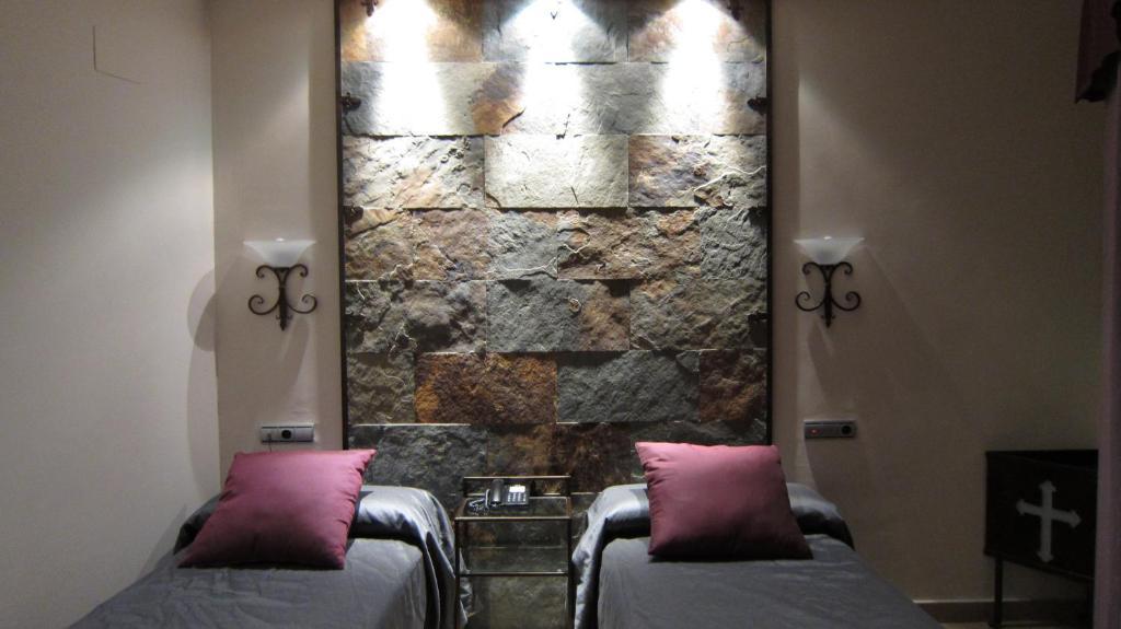 Vélez de Benaudalla Hotel La Brasa מראה חיצוני תמונה